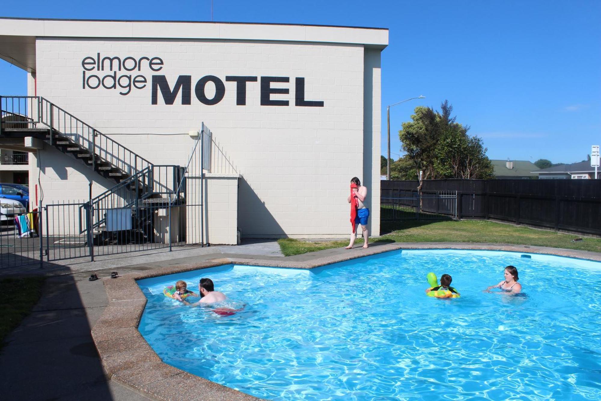 Elmore Lodge Motel Хейстингс Екстериор снимка